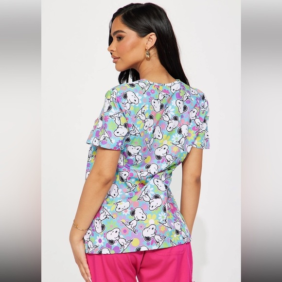 Nickelodeon | Peanuts Snoopy Cartoon Graphic Scrub Top In Blue Purple Size M NEW - Picture 5 of 11
